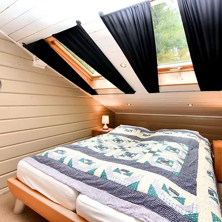 Modern Holiday Home With A Sauna In Durbuy Ferienhaus